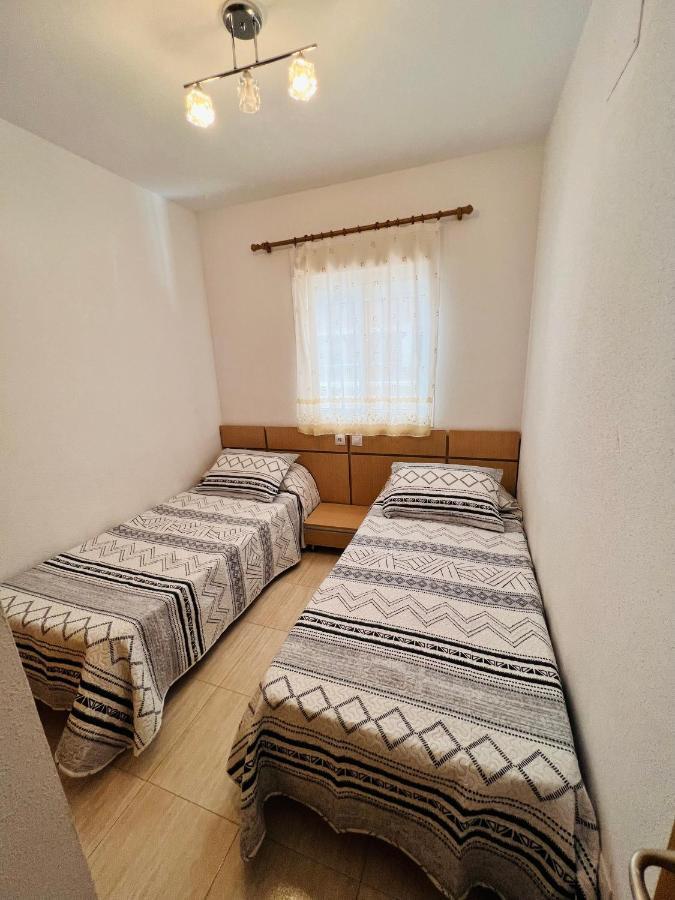 Costa De Marfil II Nº 1008 Apartment Оропеса дел Мар Екстериор снимка